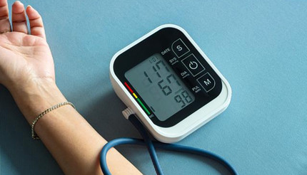 ����Ѫѹ���ߣ��������Ϊ��Ѫѹ