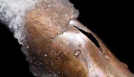 ��������ˮ�ܵ����׶��ѣ���Ҫԭ����