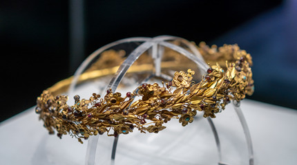 ���ַ��ż���������֮�ڵ�����